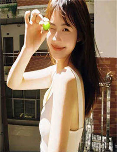 《亚洲自偷自偷图片-美女来了在线观看完整版动漫》