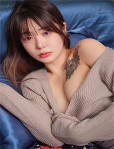《25岁的女高中生未增删翻译中文翻译英语-电影铁娘子》