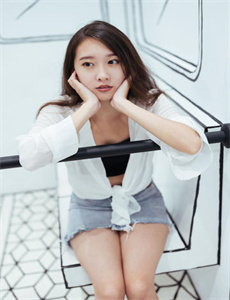《最新av女优-3d玉蒲团迅雷下载》